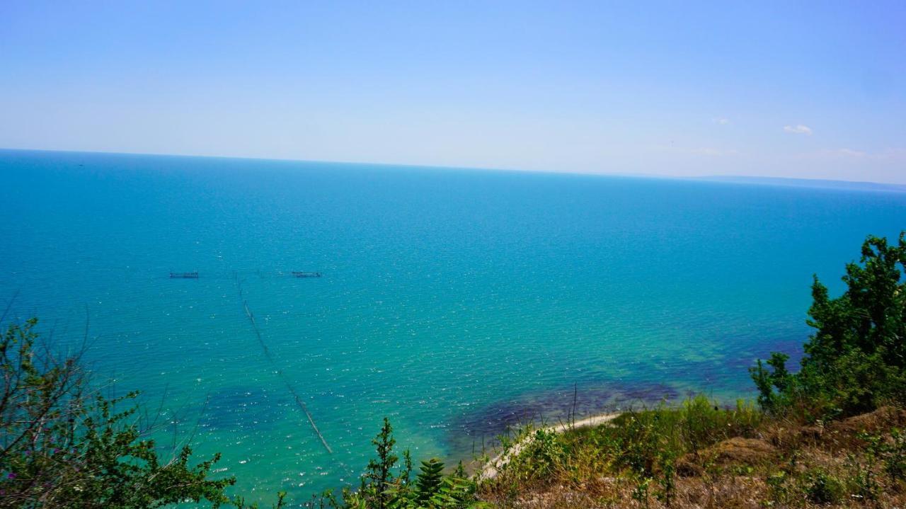Морски Апартаменти Джулай Морнинг - July Morning Sea View Apartments Kavarna Exteriér fotografie