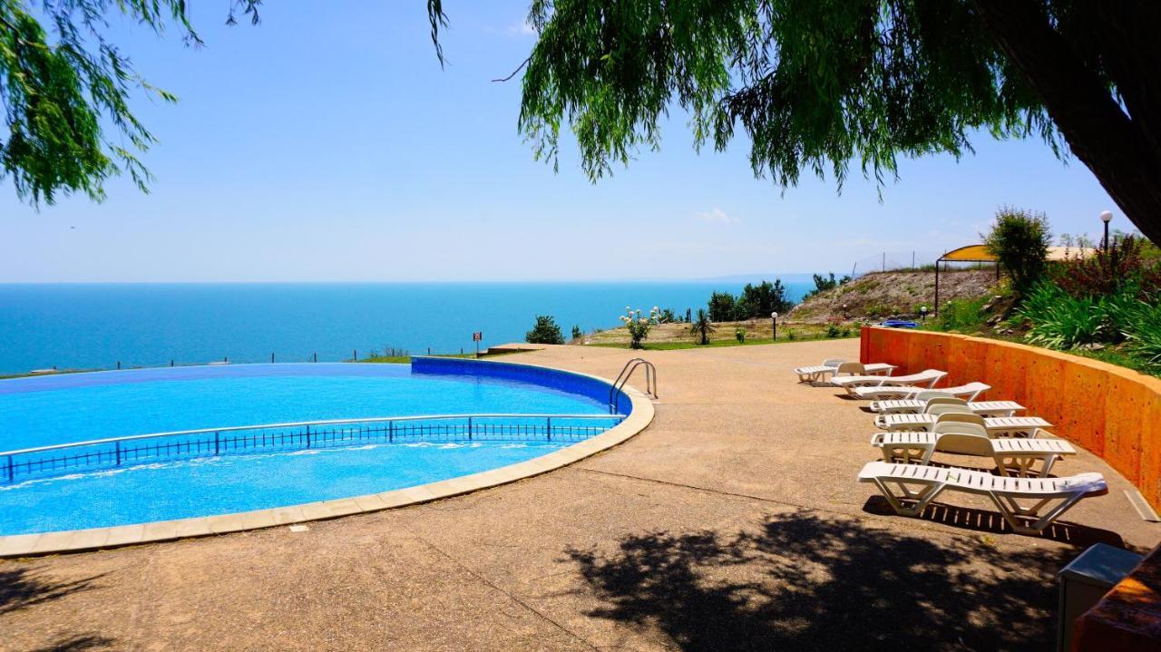 Морски Апартаменти Джулай Морнинг - July Morning Sea View Apartments Kavarna Exteriér fotografie