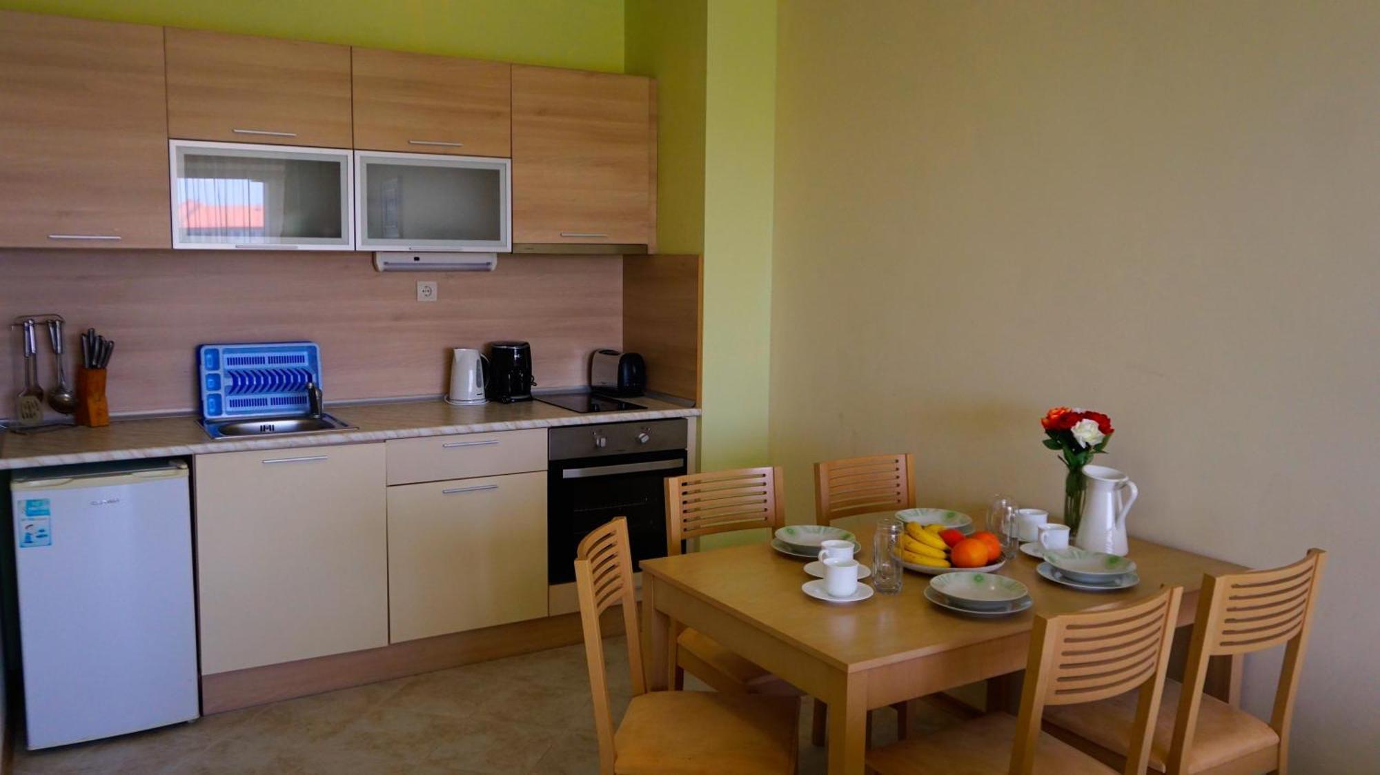 Морски Апартаменти Джулай Морнинг - July Morning Sea View Apartments Kavarna Pokoj fotografie