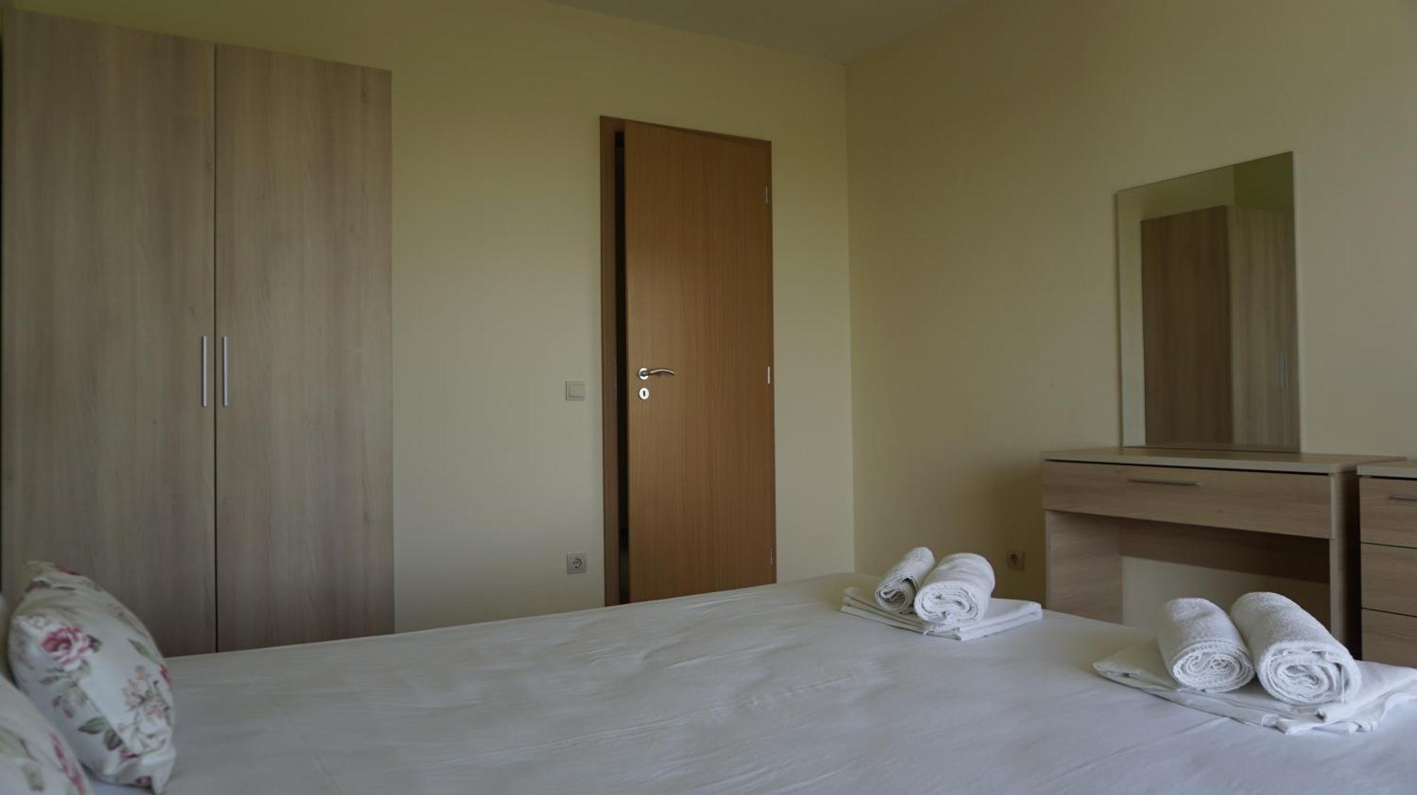 Морски Апартаменти Джулай Морнинг - July Morning Sea View Apartments Kavarna Pokoj fotografie